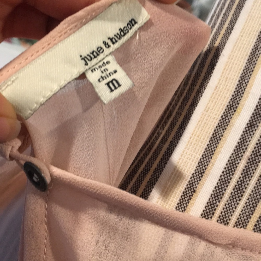 June and Hudson semi bell long sleeve shirt! - Picture 3 of 8
